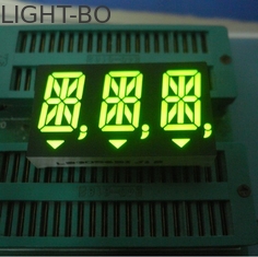 จอแสดงผล LED แบบตัวเลขสามตัว 14 ตัวอักษรสีเขียวสีเขียวสำหรับแผงหน้าปัด 14.2 มม
