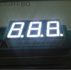 14.2 มม. (0.56 &quot;) สีขาว 3 หลัก 7 ส่วนแสดงผล LED สำหรับตัววัดอุณหภูมิ / ความชื้นแบบดิจิตอล