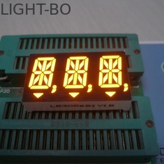 Super Amber 3 Digit 14 Segment LED Display 0.56 นิ้วสำหรับตัวบ่งชี้ดิจิตอล