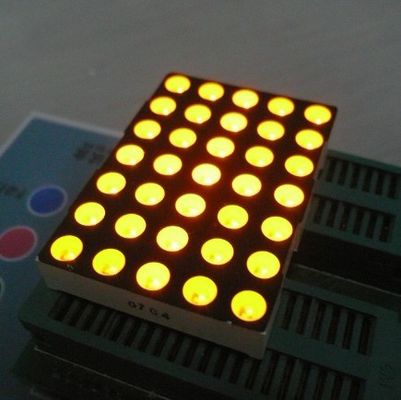 จอแสดงผลแบบ Dot Matrix ขนาด 5 มม. แสดงสีอัลตร้าไบรท์สีเหลืองสำหรับการเคลื่อนย้ายสัญญาณ