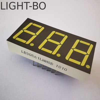 หน้าจอ LED Ultra Bright White Grey Surface 7 Segment 3digit 14.2mm คาโทดทั่วไปสําหรับเครื่องควบคุมอุณหภูมิ