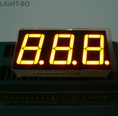 CC / CA ขั้ว 3digit 7 ส่วนจอแสดงผล LED ขั้วบวกทั่วไป 37.6 X 19mm มิติด้านนอก