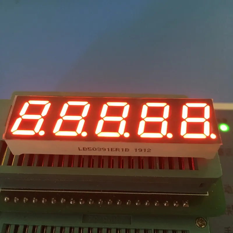 สีแดงสว่างสุด 7 ช่อง LED Display 0.39 นิ้ว 5 หลัก Common Anode สําหรับเครื่องแปลงความถี่ดิจิตอล 3